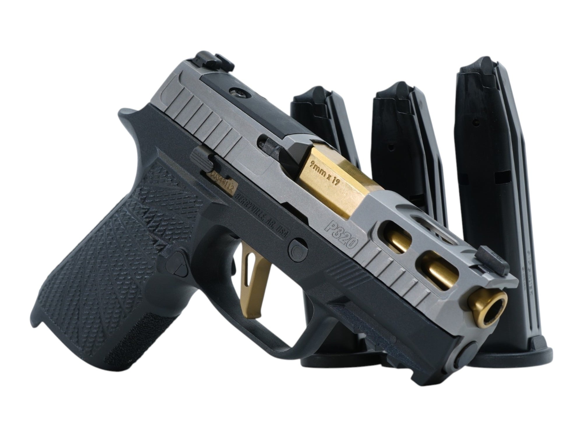 Sig Sauer P320 Wilson Combat Build 9mm 15rd, Gray & Gold