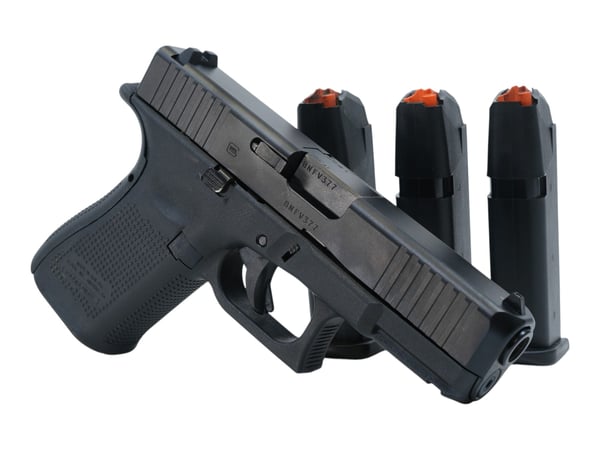 Glock G19 Gen 5 9mm 15rd, Black + IWB Holster (Pre-Owned) 46194