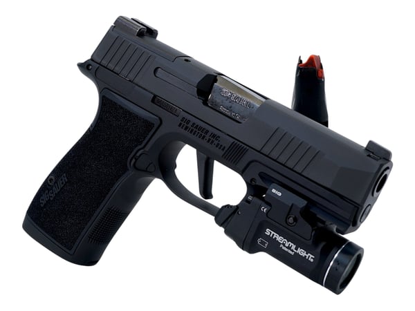 Sig Sauer P365 AXG 9mm 17rd + TLR-7 (Pre-Owned)
